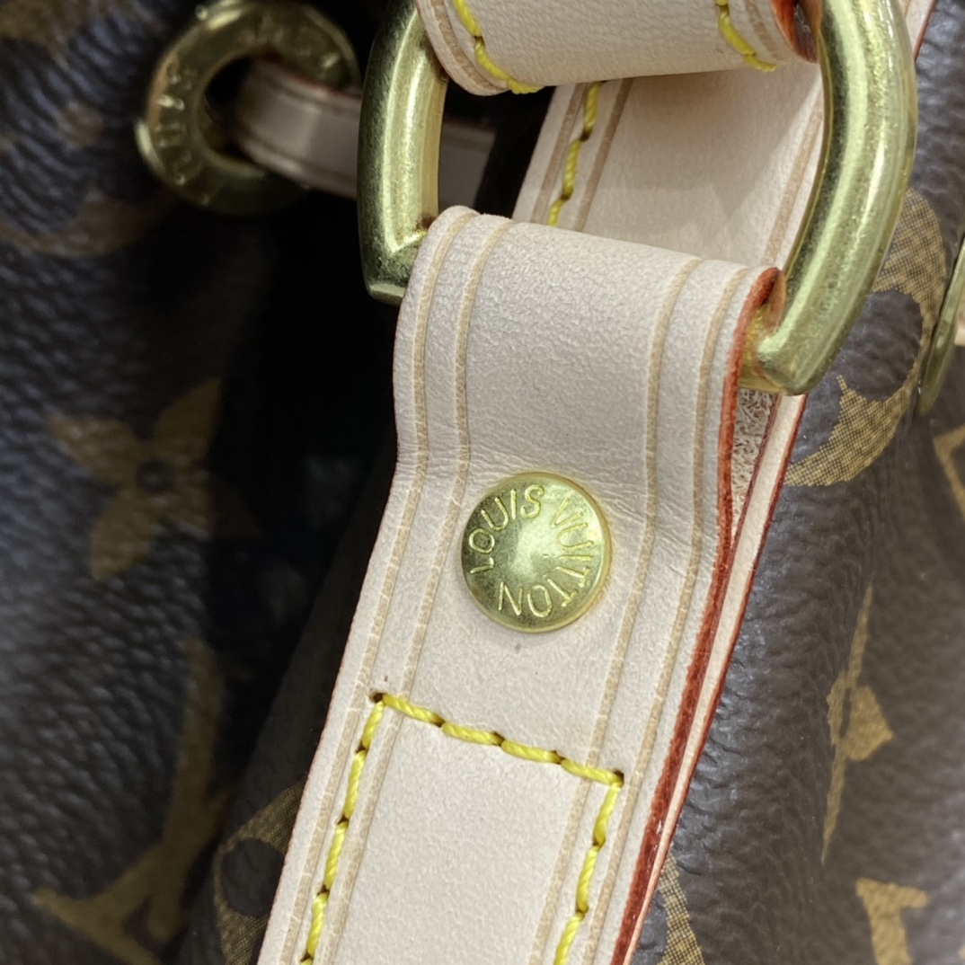 Louis Vuitton NOE BB Handbag Monogram M40817